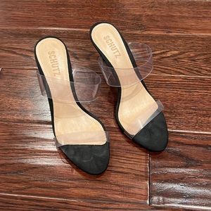 Schultz black heels size 8B